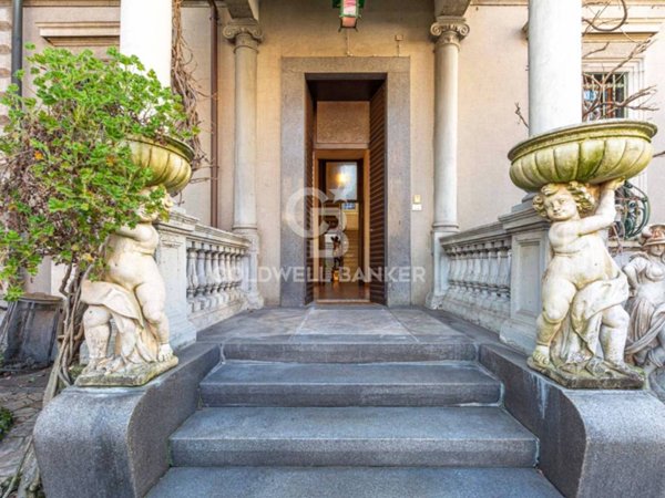 casa indipendente in vendita a Milano