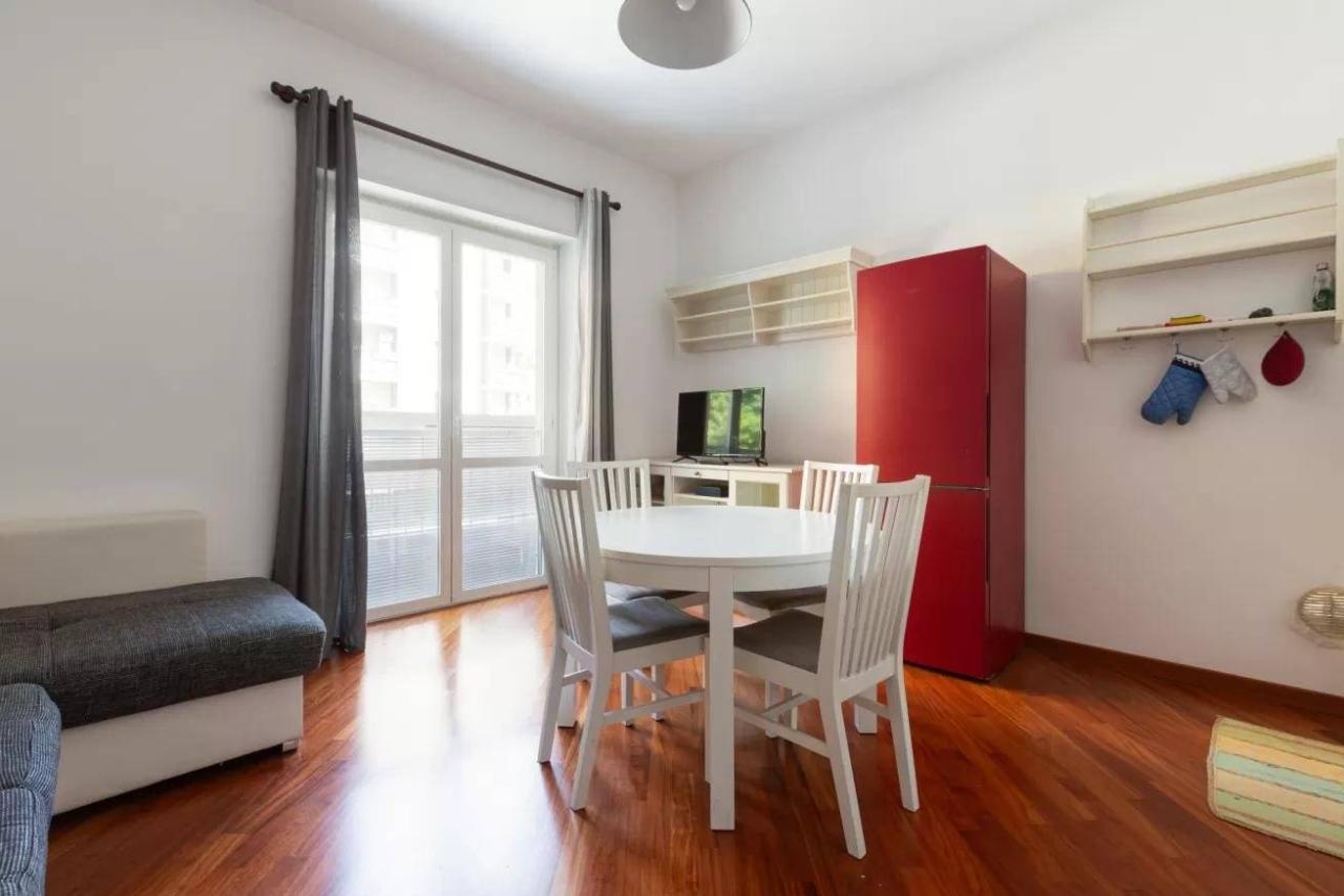 appartamento in vendita a Milano in zona Segnano
