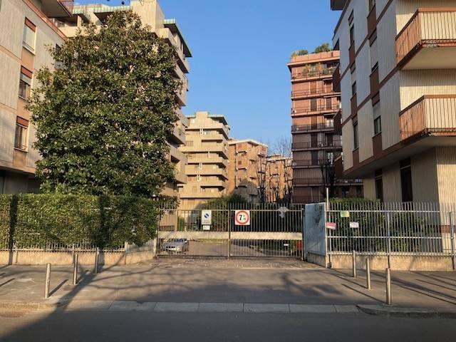 negozio in vendita a Milano