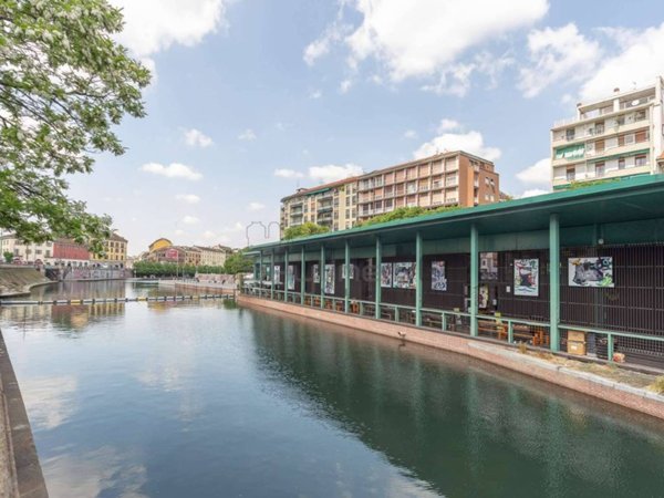 appartamento in vendita a Milano in zona Porta Genova