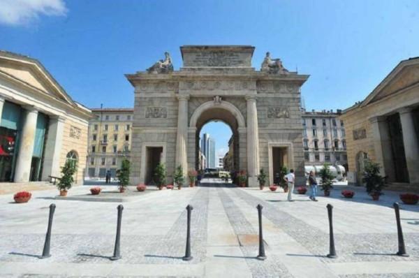 negozio in vendita a Milano in zona Porta Garibaldi