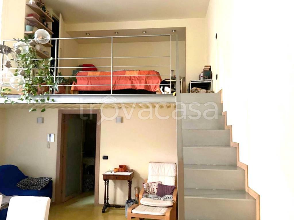 appartamento in vendita a Milano in zona Porta Venezia