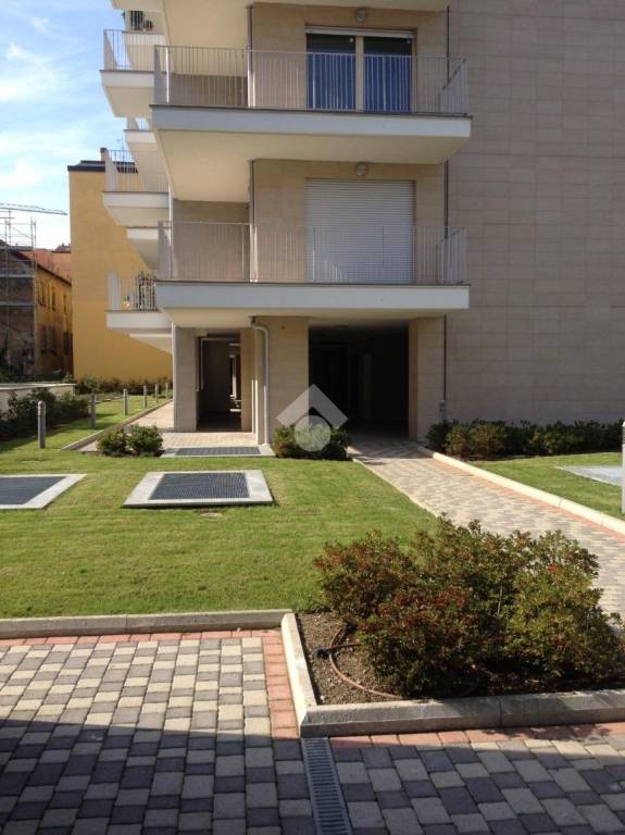 appartamento in vendita a Milano in zona Solari