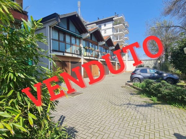 appartamento in vendita a Milano in zona Rogoredo