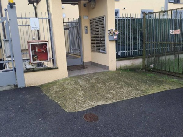 appartamento in vendita a Milano in zona Famagosta