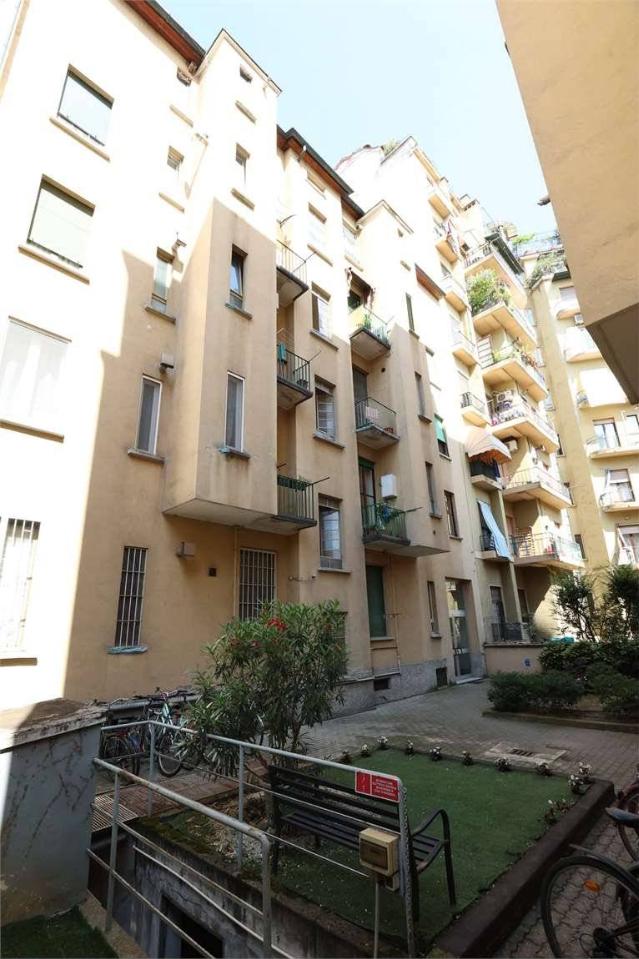 appartamento in vendita a Milano in zona Città Studi