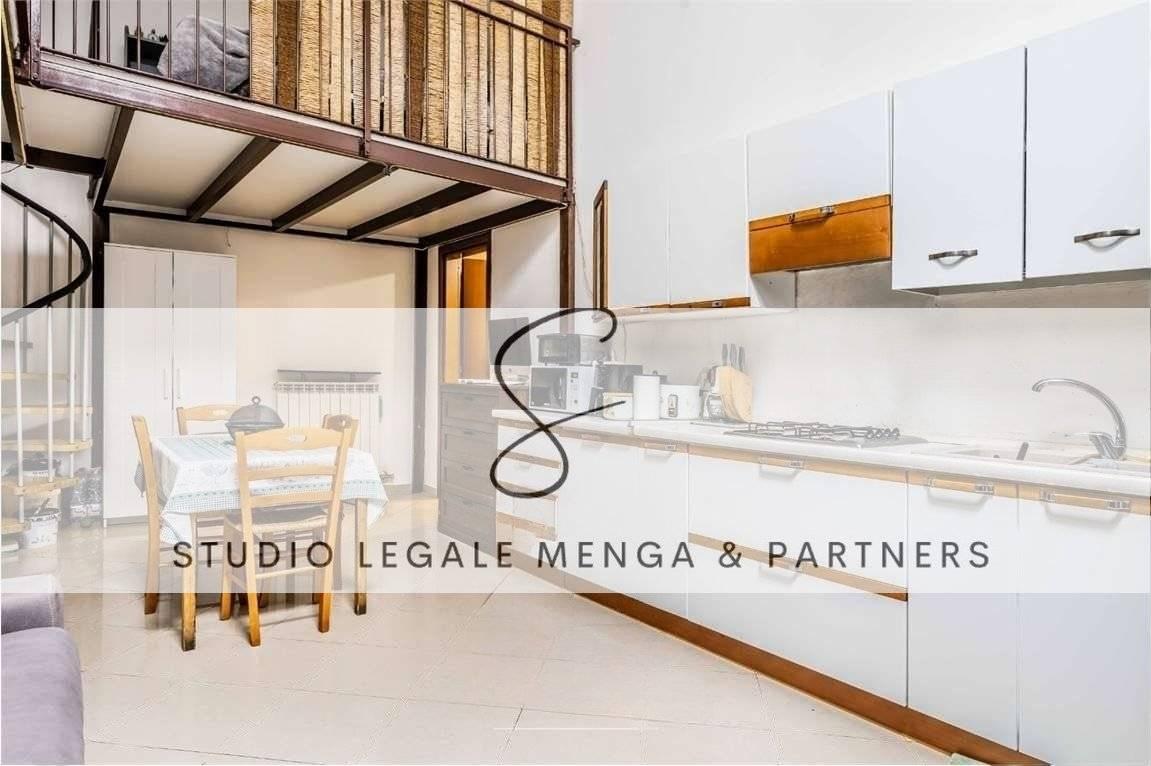 appartamento in vendita a Milano in zona Cagnola