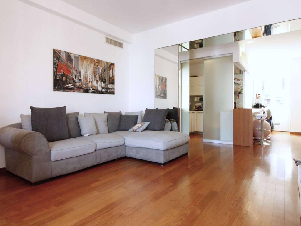 appartamento in vendita a Milano in zona Brera