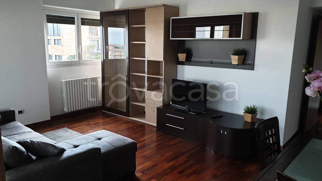 appartamento in vendita a Milano in zona Bicocca