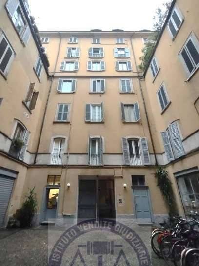 appartamento in vendita a Milano in zona Porta Venezia