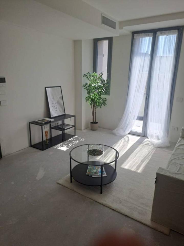 appartamento in vendita a Milano in zona Sempione