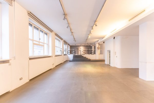 appartamento in vendita a Milano in zona Porta Venezia