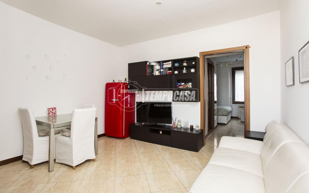 appartamento in vendita a Milano in zona Porta Venezia