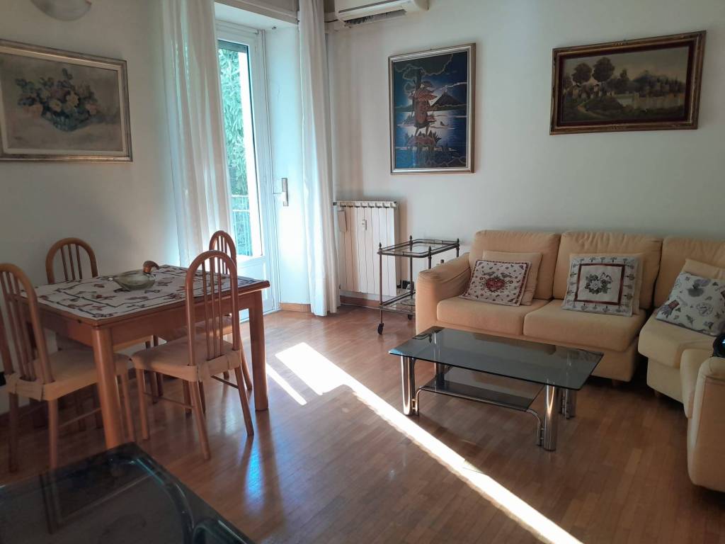 appartamento in vendita a Milano in zona Corvetto