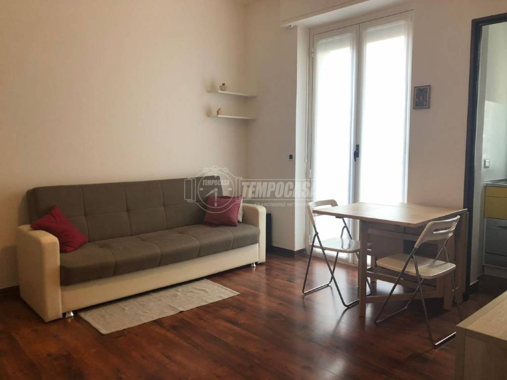 appartamento in vendita a Milano in zona Casoretto