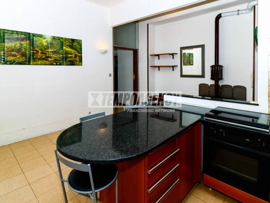 appartamento in vendita a Milano in zona Ponte Lambro