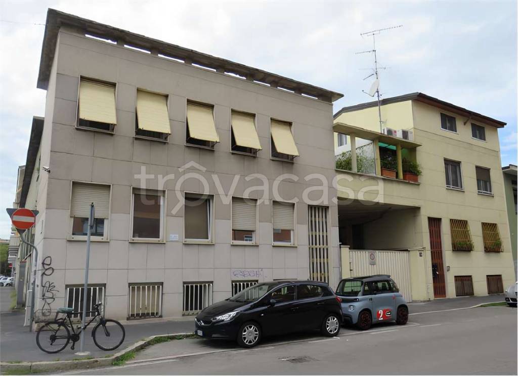 appartamento in vendita a Milano in zona Bovisa