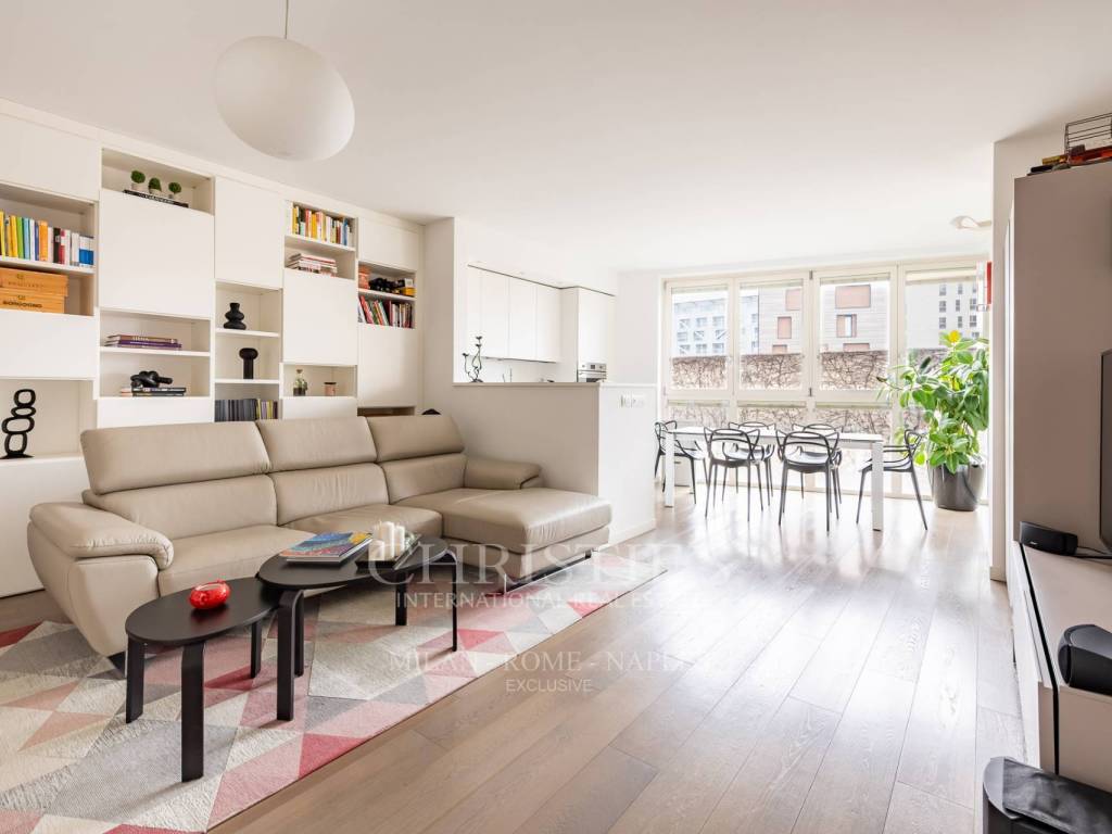 appartamento in vendita a Milano in zona XXII Marzo