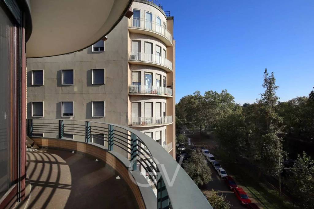 appartamento in vendita a Milano in zona Porta Venezia