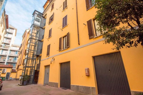 appartamento in vendita a Milano in zona Porta Romana