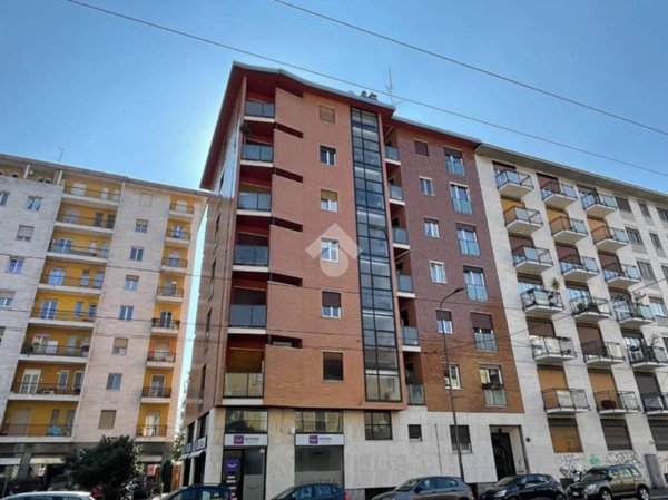 appartamento in vendita a Milano in zona Rembrandt