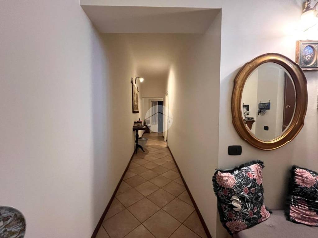 appartamento in vendita a Milano in zona Piazzale Lodi