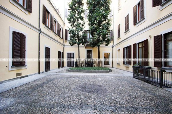 appartamento in vendita a Milano in zona Brera