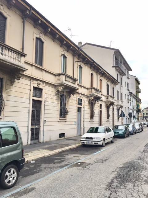 casa indipendente in vendita a Milano in zona Turro