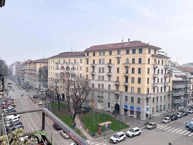 appartamento in vendita a Milano in zona Città Studi
