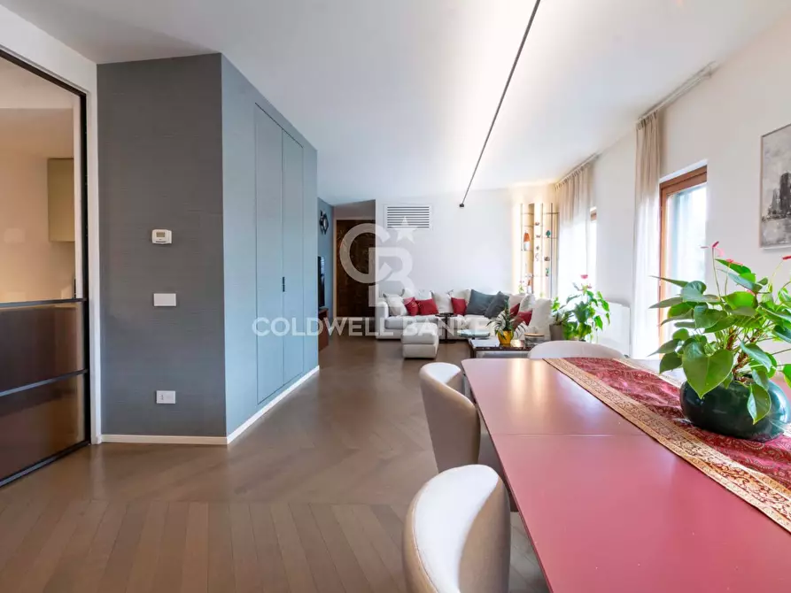 appartamento in vendita a Milano in zona Figino