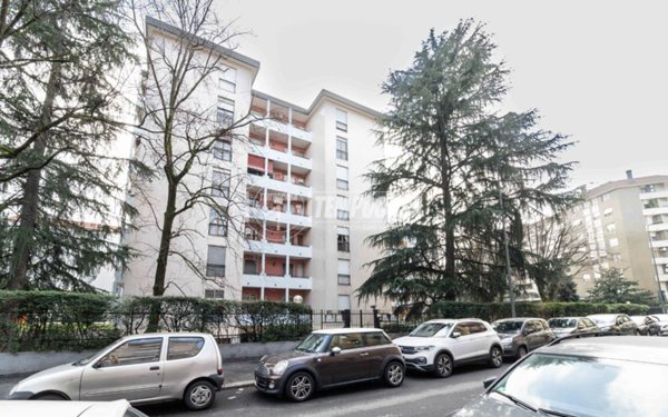 appartamento in vendita a Milano in zona Turro