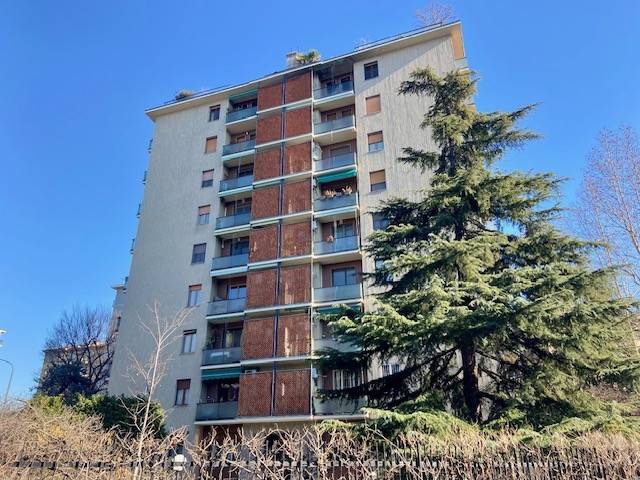 appartamento in vendita a Milano in zona San Siro