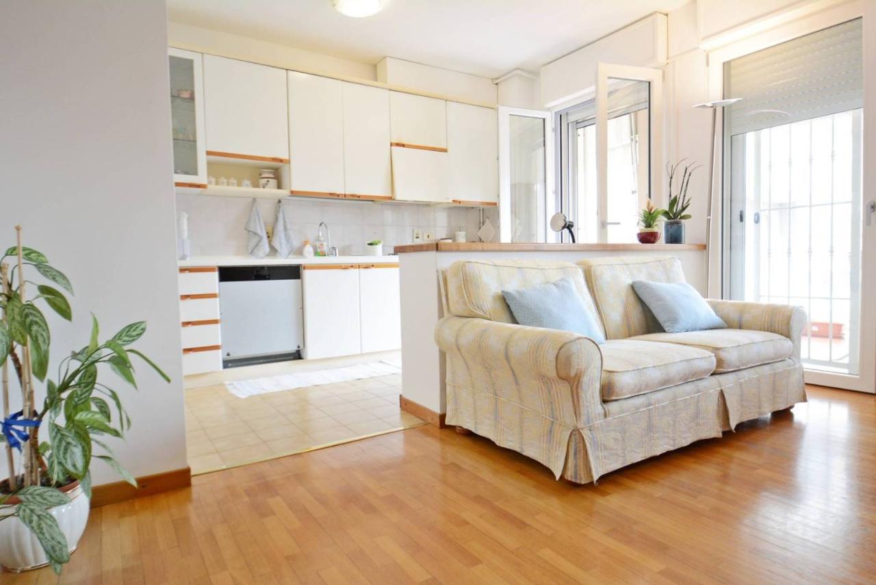 appartamento in vendita a Milano in zona Famagosta