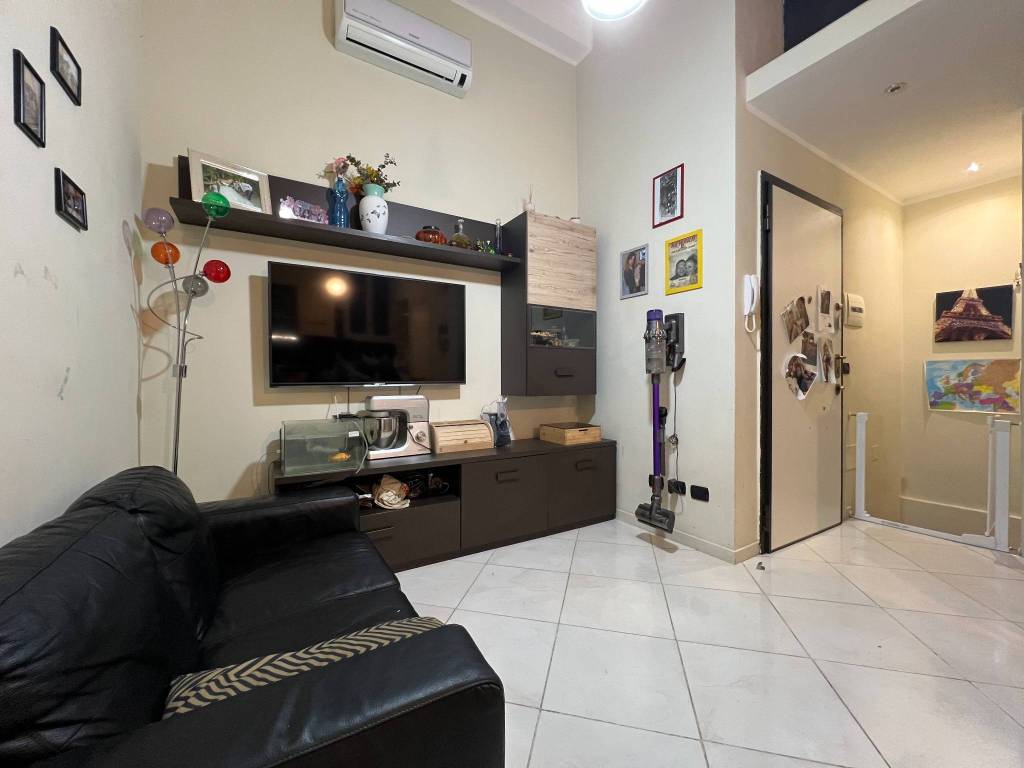 appartamento in vendita a Milano in zona Chiesa Rossa