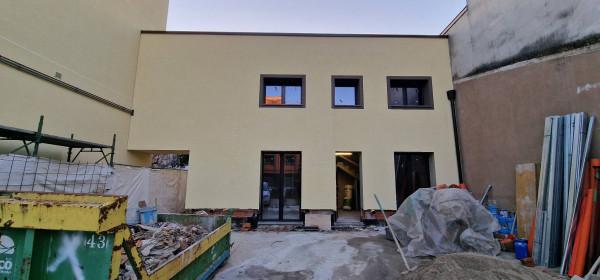casa indipendente in vendita a Milano in zona Crescenzago