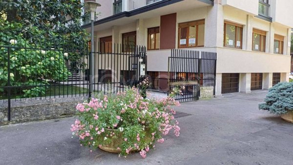 ufficio in vendita a Milano