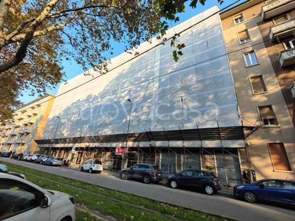 appartamento in vendita a Milano in zona Prato Centenaro