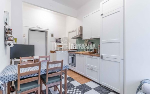 appartamento in vendita a Milano in zona Morivione
