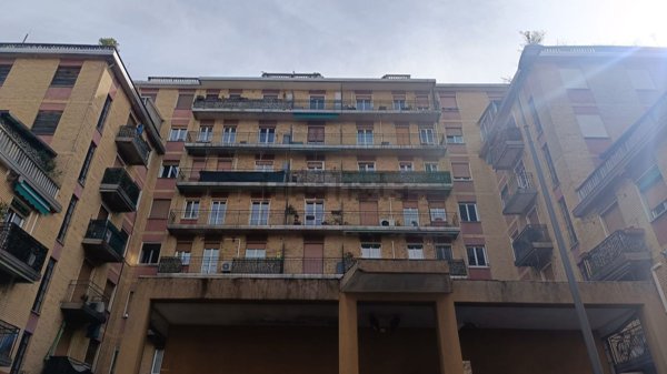 appartamento in vendita a Milano in zona Crescenzago