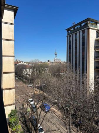 appartamento in vendita a Milano in zona Cadorna