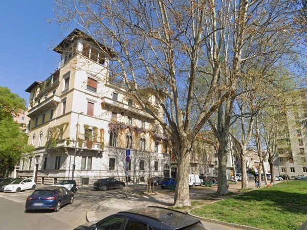 appartamento in vendita a Milano in zona Porta Romana