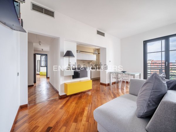 appartamento in vendita a Milano in zona Piazzale Lodi
