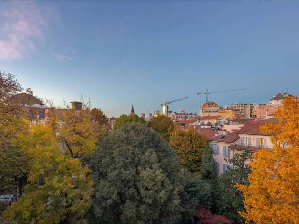 appartamento in vendita a Milano in zona Brera