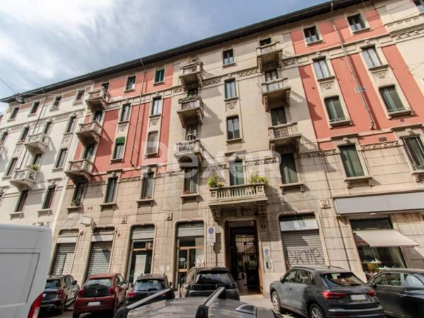 appartamento in vendita a Milano in zona XXII Marzo