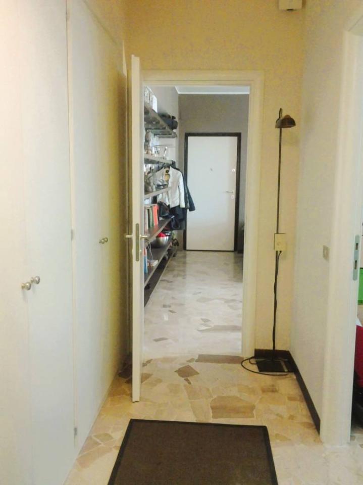 appartamento in vendita a Milano in zona Cinque Giornate