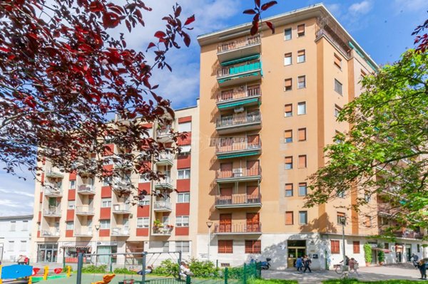 appartamento in vendita a Milano in zona Bovisa