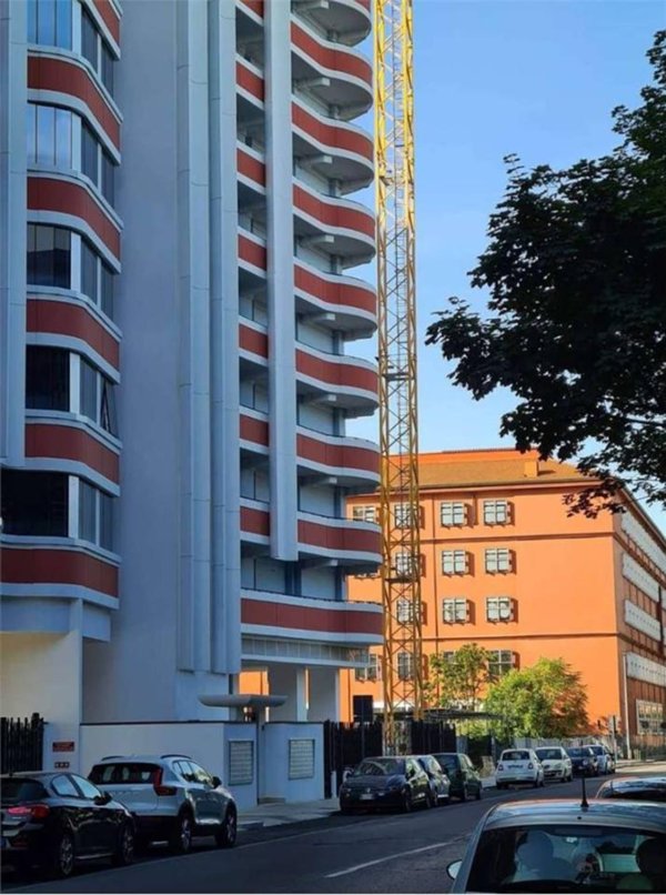 appartamento in vendita a Milano in zona Bicocca