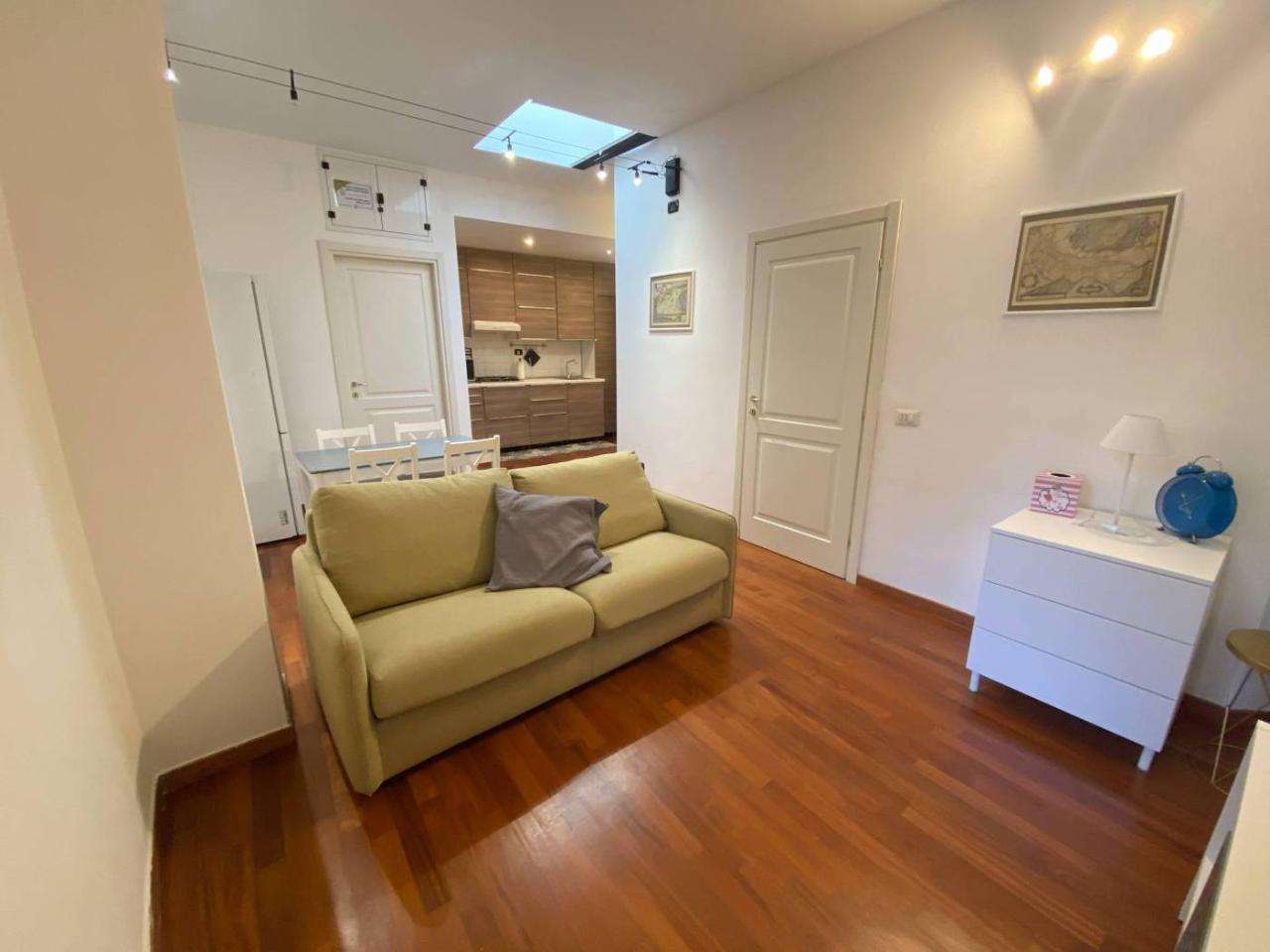 appartamento in vendita a Milano in zona Lorenteggio