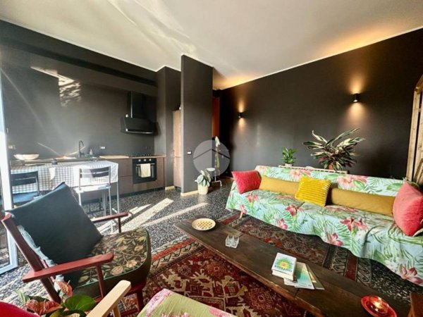 appartamento in vendita a Milano in zona Barona