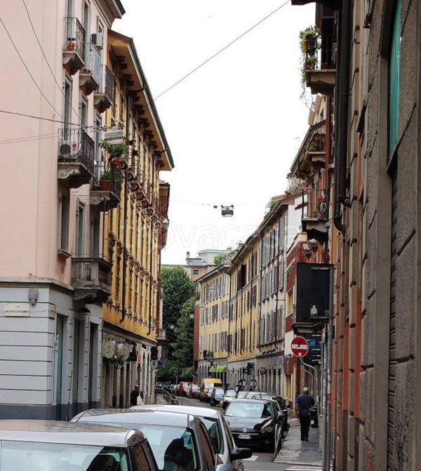 negozio in vendita a Milano in zona Solari